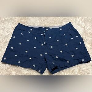 British Khaki Women’s Size 12 Blue Nautical White Pattern Shorts EUC